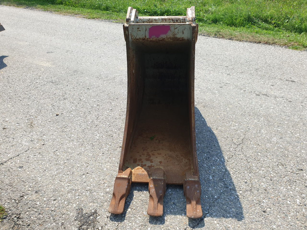 Winkelbauer Bucket 60 cm - Excavator bucket for Crawler excavator: picture 3 Winkelbauer Bucket 60 cm - Excavator bucket for Crawler excavator: picture 3