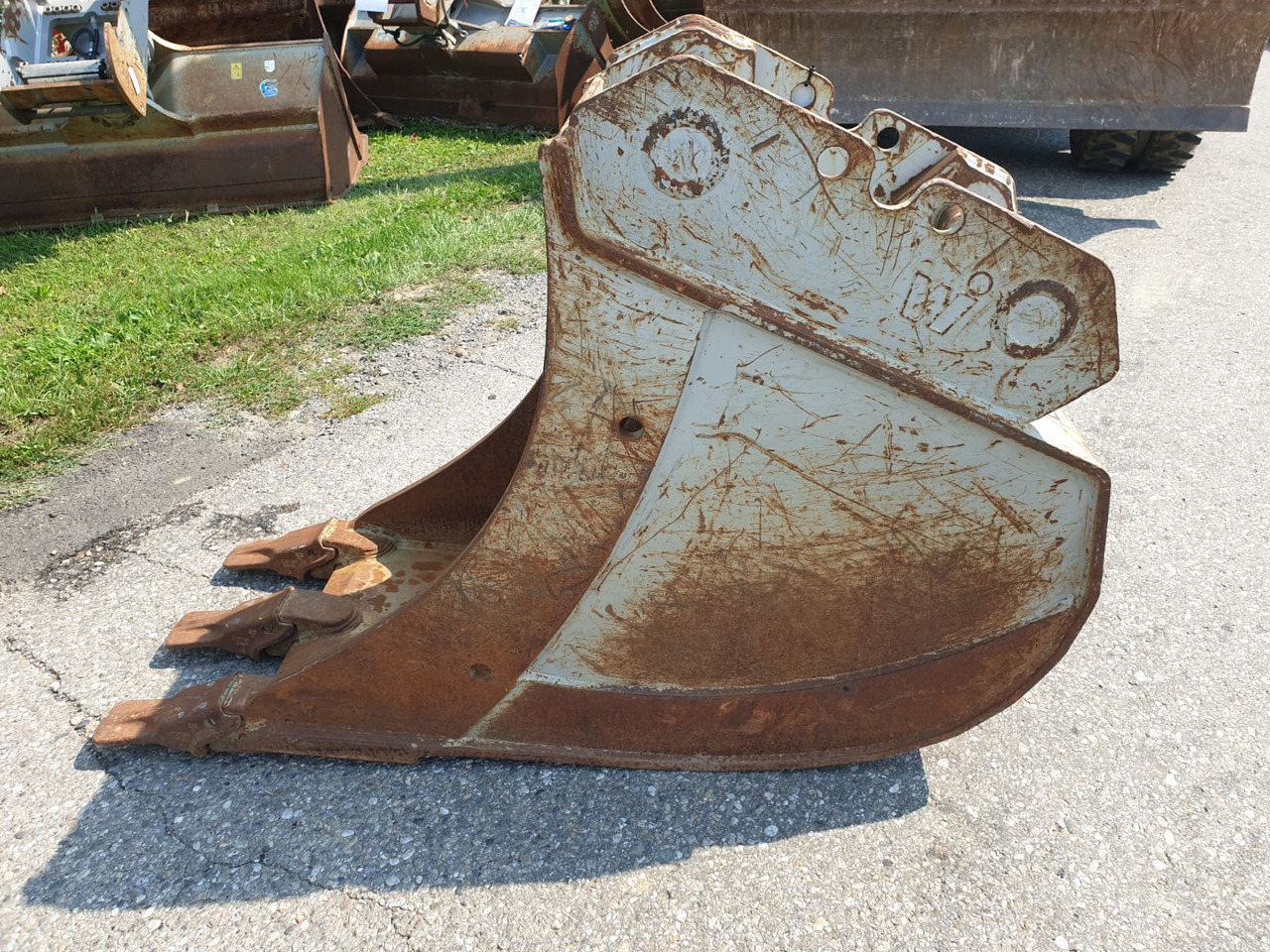 Winkelbauer Bucket 60 cm - Excavator bucket for Crawler excavator: picture 1 Winkelbauer Bucket 60 cm - Excavator bucket for Crawler excavator: picture 1