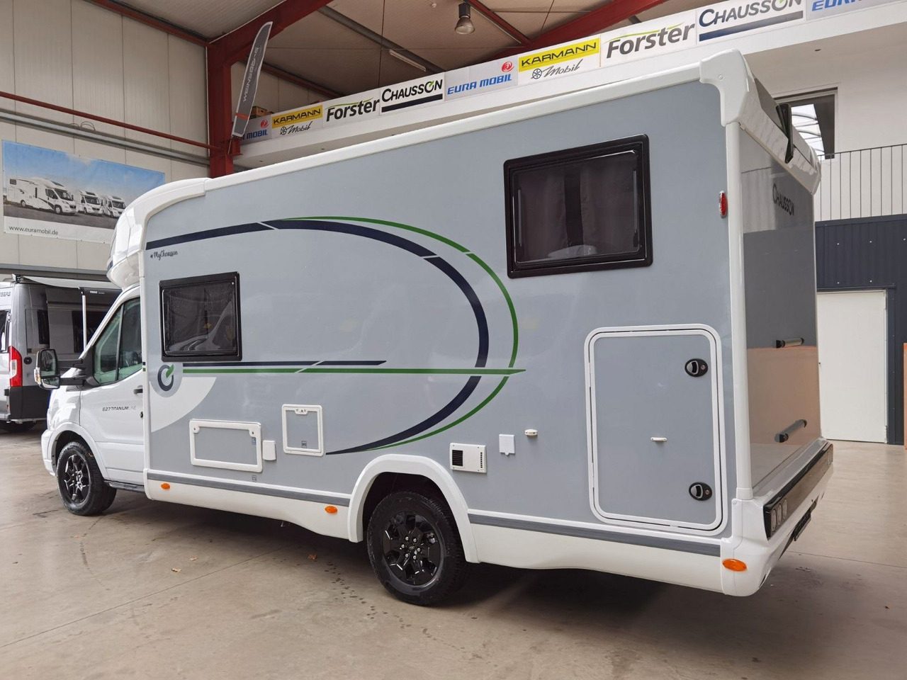 Chausson 627 TITANIUM / - 2026 - / EINZELBETTEN & HUBBETT - Semi-integrated motorhome: picture 5 Chausson 627 TITANIUM / - 2026 - / EINZELBETTEN & HUBBETT - Semi-integrated motorhome: picture 5