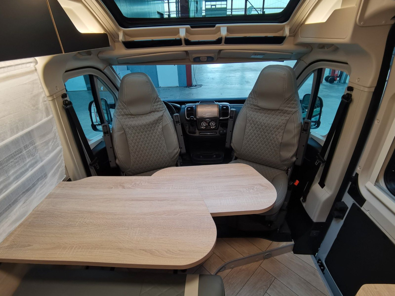 Camper van Chausson V594 SPORT LINE / MODELL 2026 / 8G.AUTOMATIK: picture 13 Camper van Chausson V594 SPORT LINE / MODELL 2026 / 8G.AUTOMATIK: picture 13