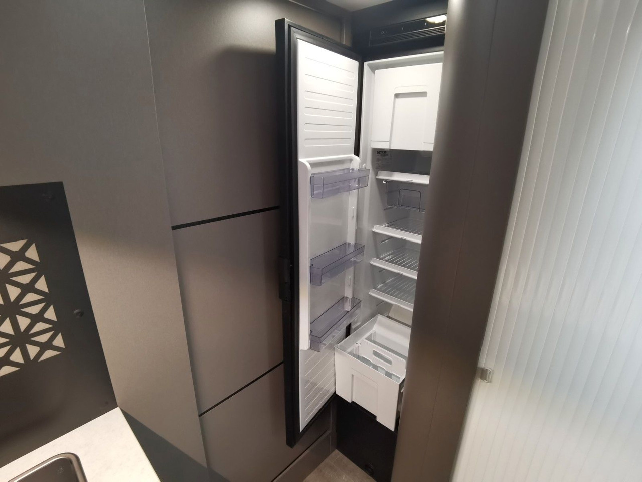 Semi-integrated motorhome Chausson X 650 EXCLUSIVE LINE / 140PS- 9G / XXL - HUBBETT: picture 14