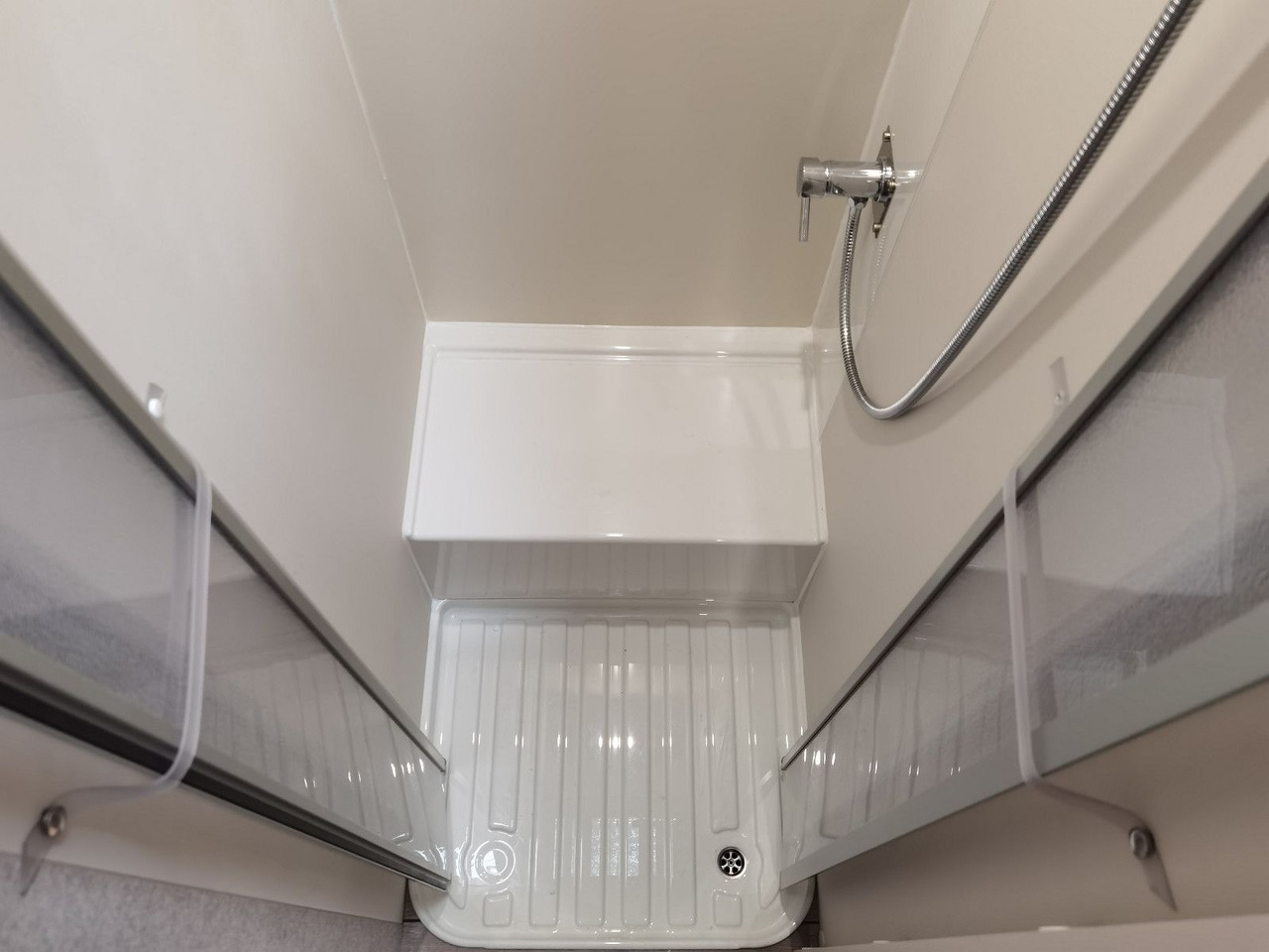 Semi-integrated motorhome Forster T 639 LF /-MODELL 2026- / XXL- HUBBETT & RAUMBAD: picture 23 Semi-integrated motorhome Forster T 639 LF /-MODELL 2026- / XXL- HUBBETT & RAUMBAD: picture 23