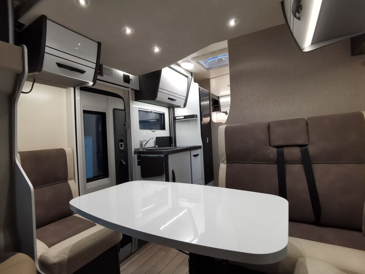 Semi-integrated motorhome Forster T 699 EB / -MODELL 2025-/ EINZELBETTEN & HUBBETT: picture 15