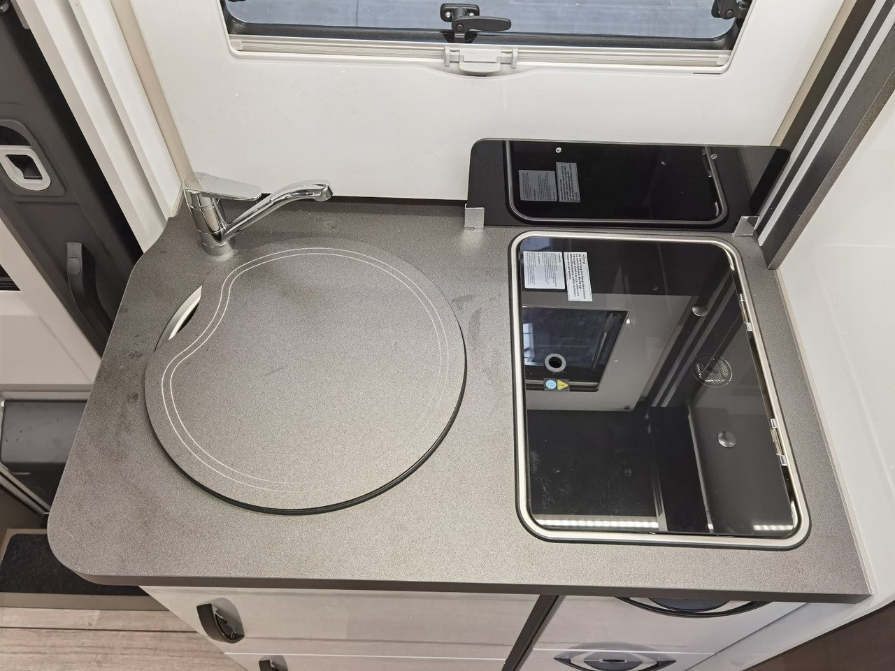 Semi-integrated motorhome Forster T 699 EB / -MODELL 2025-/ EINZELBETTEN & HUBBETT: picture 17