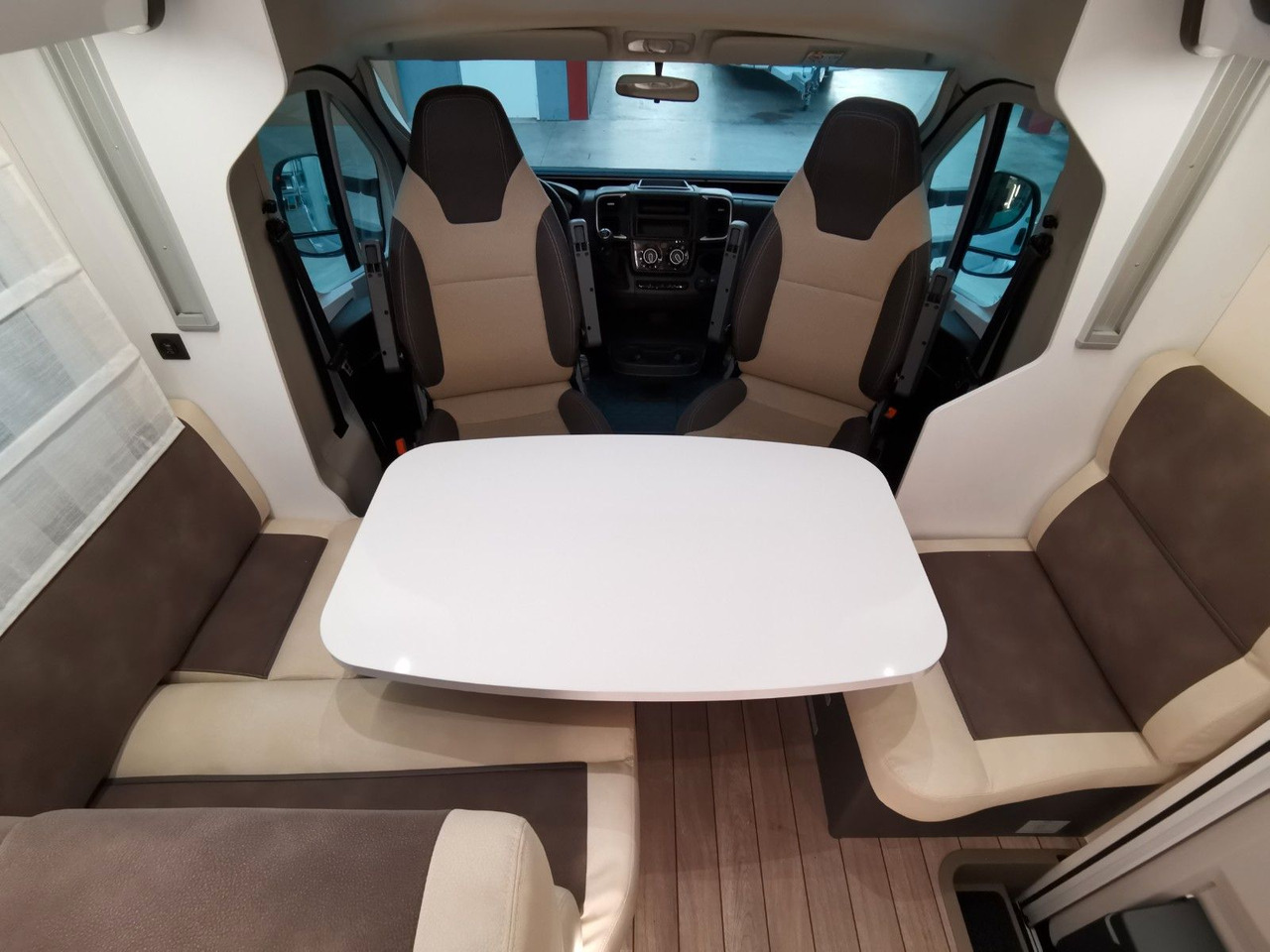 Semi-integrated motorhome Forster T 745 EB /-2025-/ 140PS / EINZELBETTEN & HUBBETT: picture 14 Semi-integrated motorhome Forster T 745 EB /-2025-/ 140PS / EINZELBETTEN & HUBBETT: picture 14