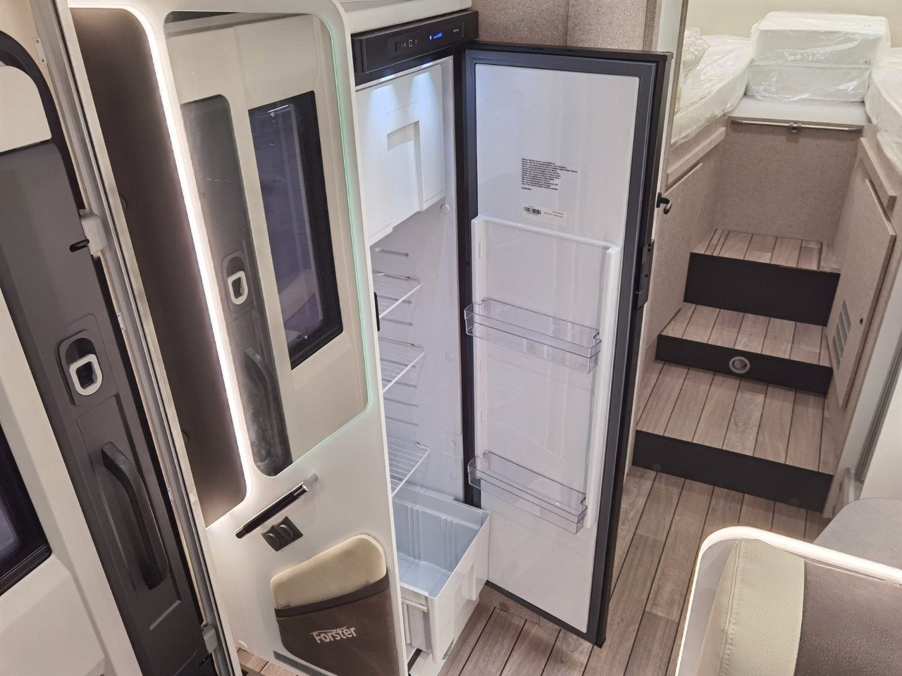 Semi-integrated motorhome Forster T 745 EB /-2025-/ 140PS / EINZELBETTEN & HUBBETT: picture 16 Semi-integrated motorhome Forster T 745 EB /-2025-/ 140PS / EINZELBETTEN & HUBBETT: picture 16