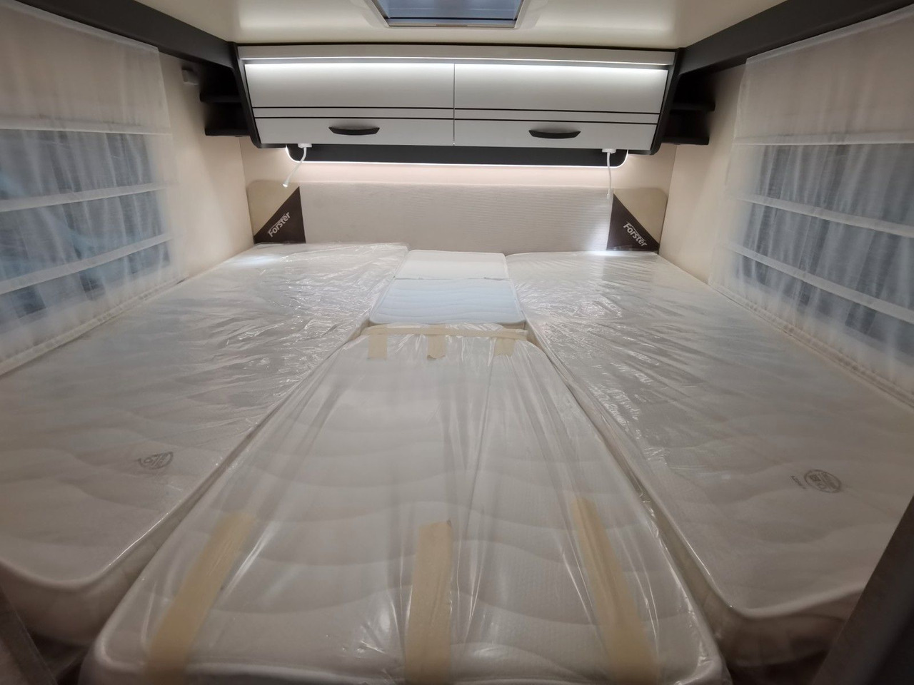 Semi-integrated motorhome Forster T 745 EB /-2025-/ 140PS / EINZELBETTEN & HUBBETT: picture 20 Semi-integrated motorhome Forster T 745 EB /-2025-/ 140PS / EINZELBETTEN & HUBBETT: picture 20