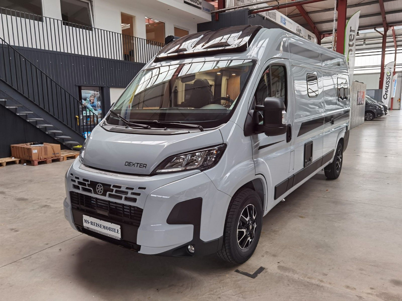 Lease a  Karmann DEXTER 600 / -2026-/ EINZELBETTEN  & BAR VERSION Karmann DEXTER 600 / -2026-/ EINZELBETTEN  & BAR VERSION: picture 7