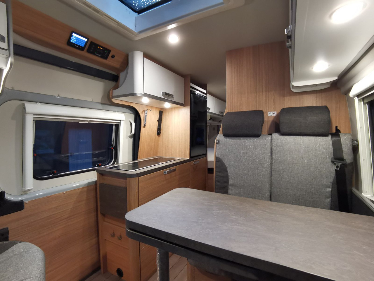 New Camper van Weinsberg CARABUS 600 MQ /140PS / CARE-DRIVE-PAKET ADVANCE: picture 10