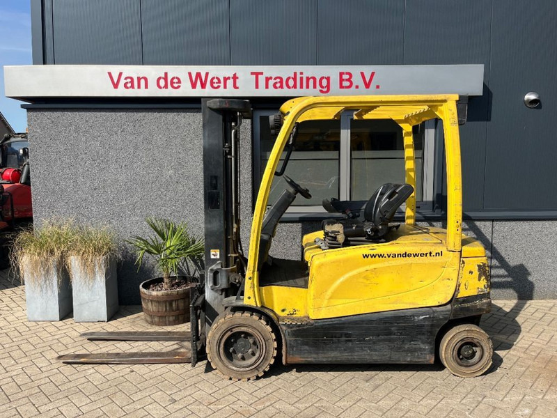 Hyster J 3.0 XN - Electric forklift: picture 1 Hyster J 3.0 XN - Electric forklift: picture 1