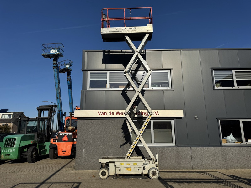 Scissor lift JLG 2030ES Schaarhoogwerker / Scissor lift 8Meter Werkhoogte 2014 Elektrisch: picture 6