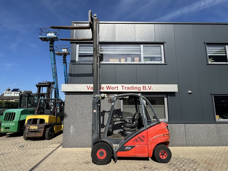 Diesel forklift Linde H30D-02 Triplo 465 Freelift / Sideshift / VW Diesel 2014: picture 6