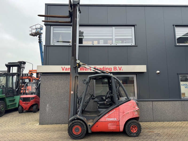 Linde H30D Duplo 440 Sideshift VW Diesel 2007 - Diesel forklift: picture 5 Linde H30D Duplo 440 Sideshift VW Diesel 2007 - Diesel forklift: picture 5