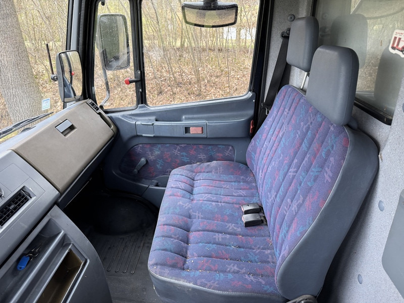 Box truck Mercedes-Benz vario 814 D: picture 18