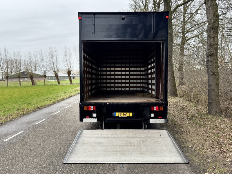 Box truck Mercedes-Benz vario 814 D: picture 10