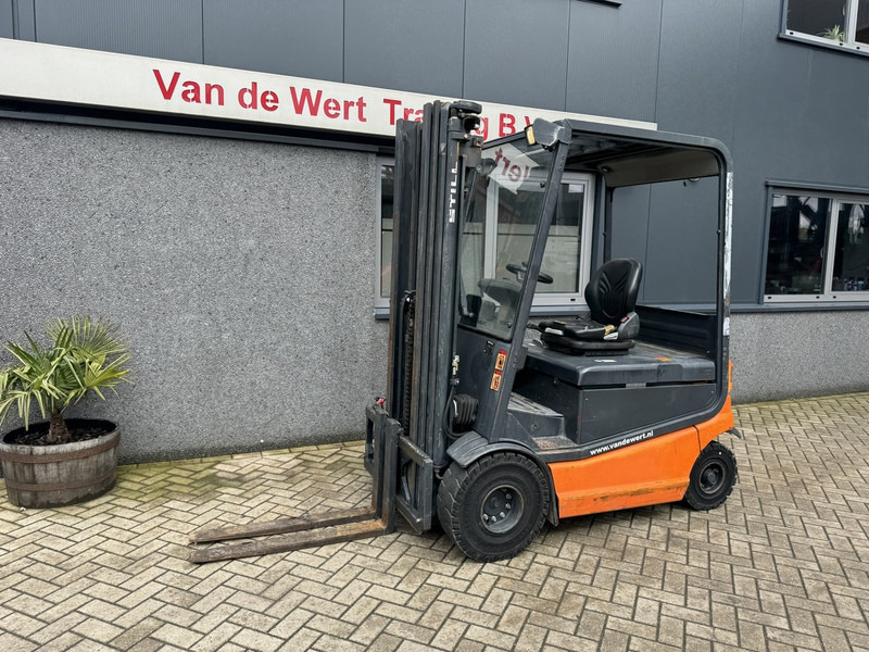 Still R60-25 Triplo 510 Freelift/3e functie elektrisch 2001 accu 2016 - Electric forklift: picture 4 Still R60-25 Triplo 510 Freelift/3e functie elektrisch 2001 accu 2016 - Electric forklift: picture 4
