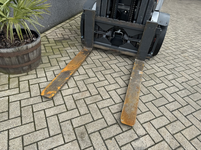 Still RX 60-35 / 600 - Electric forklift: picture 4 Still RX 60-35 / 600 - Electric forklift: picture 4