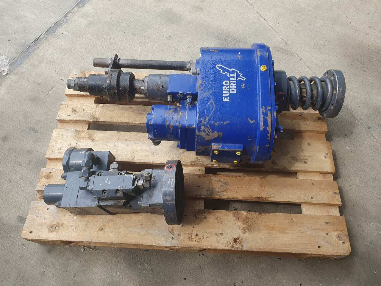 Eurodrill RH6X drifter - Drilling rig: picture 1 Eurodrill RH6X drifter - Drilling rig: picture 1