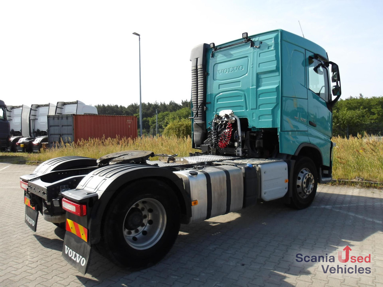 Lease a VOLVO FH 420 / VOLVO FH 420 /: picture 8