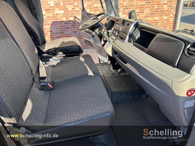 Dropside/ Flatbed truck FUSO 7C15: picture 9