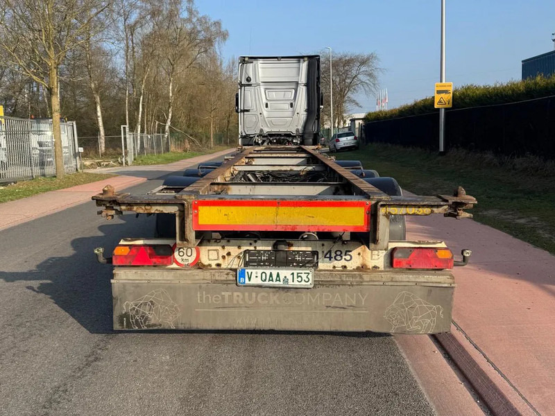 Fruehauf Containertransport - Container transporter/ Swap body semi-trailer: picture 2 Fruehauf Containertransport - Container transporter/ Swap body semi-trailer: picture 2