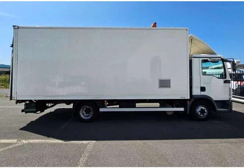 MAN TGL 8.180 met/avec/mit RINGFEDER / 203527 km - Box truck: picture 4 MAN TGL 8.180 met/avec/mit RINGFEDER / 203527 km - Box truck: picture 4
