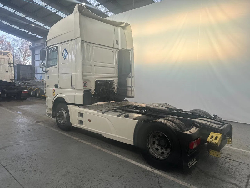 DAF XF 106.460 SUPERSPACECAB - Tractor unit: picture 3 DAF XF 106.460 SUPERSPACECAB - Tractor unit: picture 3