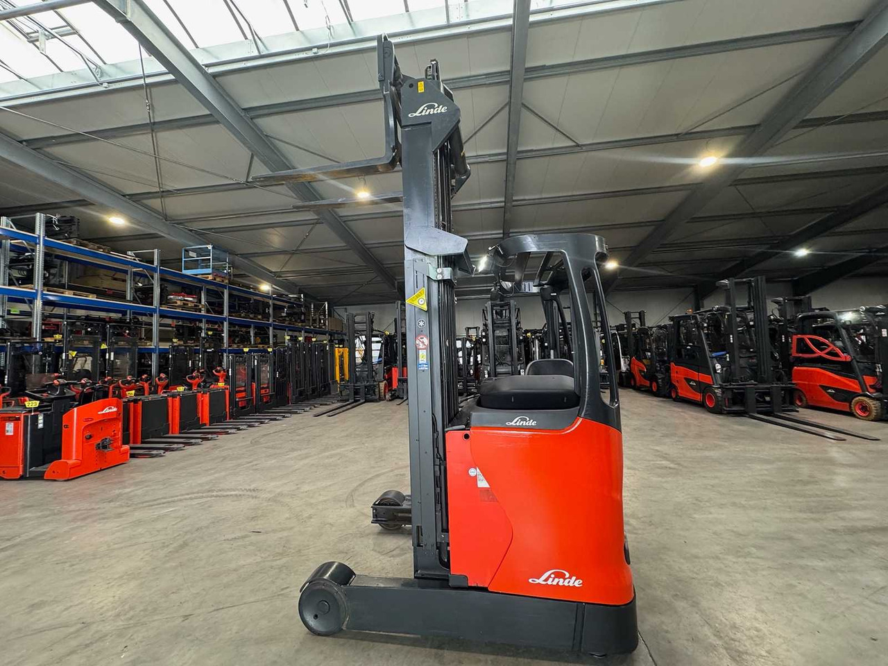 04/2019 SERVICE + UVV 11/2026 LINDE R16 1,600KG TRIPLEX 505CM RAVAS SCALES ELECTRIC FORKLIFT REACH TRUCK 3,671 HOURS - Forklift: picture 1 04/2019 SERVICE + UVV 11/2026 LINDE R16 1,600KG TRIPLEX 505CM RAVAS SCALES ELECTRIC FORKLIFT REACH TRUCK 3,671 HOURS - Forklift: picture 1