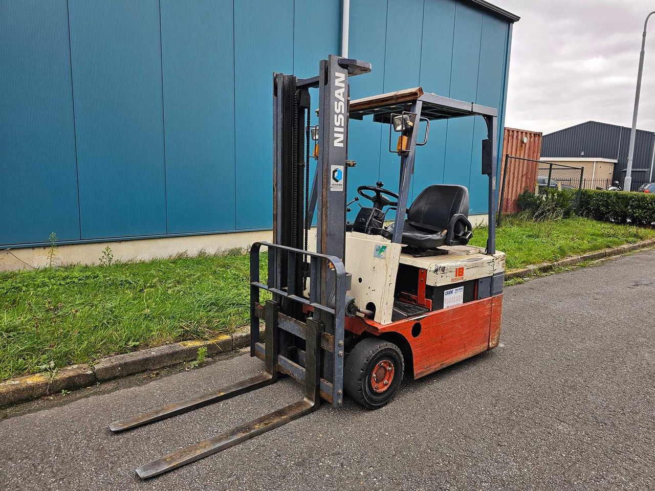 1997 NISSAN N01L18U FORKLIFT - Forklift: picture 1 1997 NISSAN N01L18U FORKLIFT - Forklift: picture 1