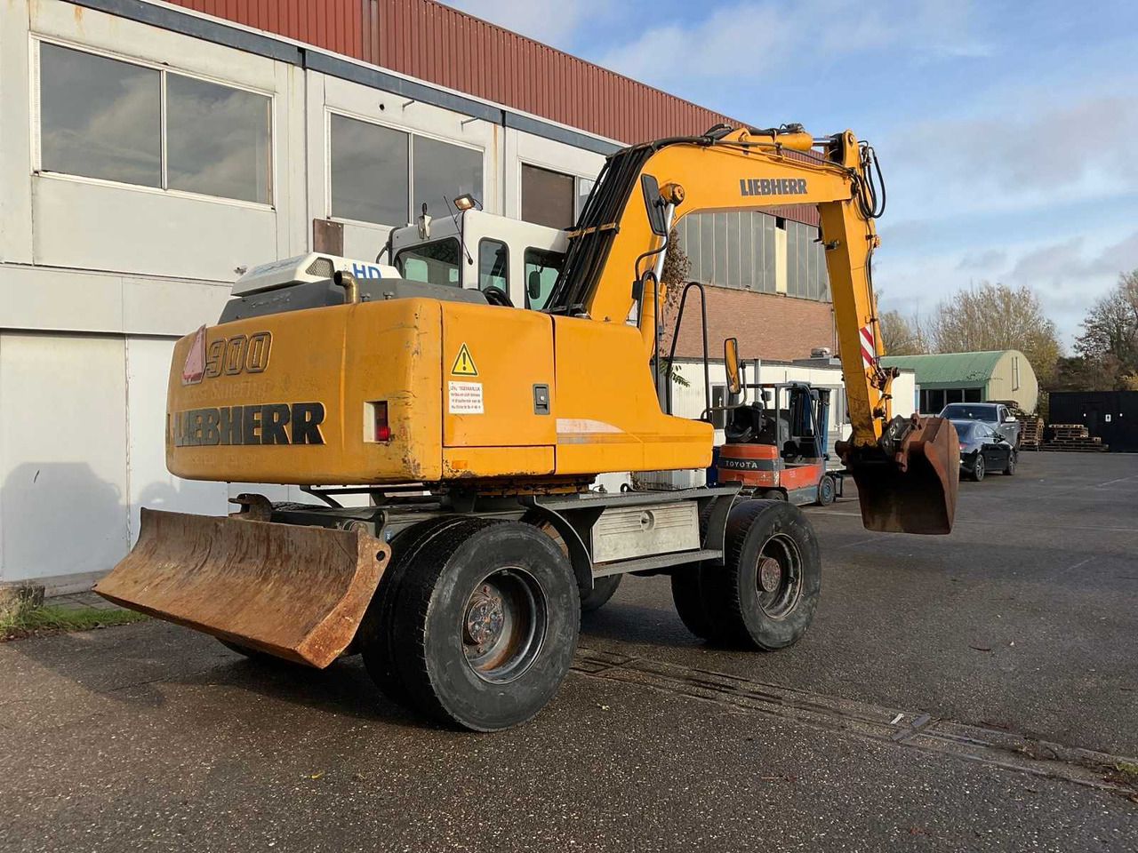 2001 LIEBHERR A 900 B LITRONIC WHEELED EXCAVATOR - Wheel excavator: picture 4 2001 LIEBHERR A 900 B LITRONIC WHEELED EXCAVATOR - Wheel excavator: picture 4