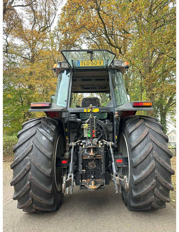 Farm tractor 2002 MASSEY FERGUSON 6255 FOUR WHEEL DRIVE FARM TRACTOR: picture 9 Farm tractor 2002 MASSEY FERGUSON 6255 FOUR WHEEL DRIVE FARM TRACTOR: picture 9