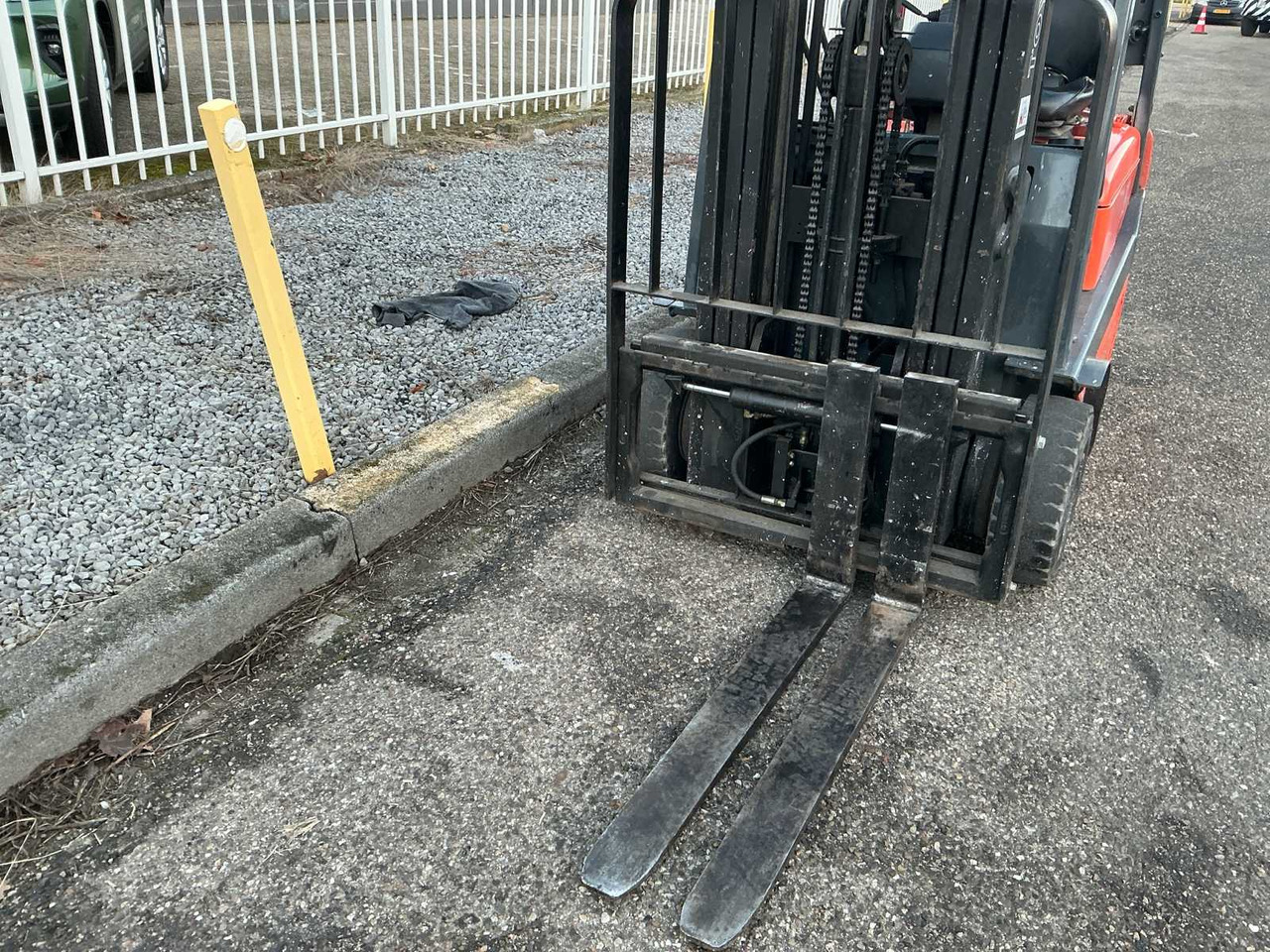 2004 TOYOTA FBESF15 FORKLIFT - Forklift: picture 2 2004 TOYOTA FBESF15 FORKLIFT - Forklift: picture 2