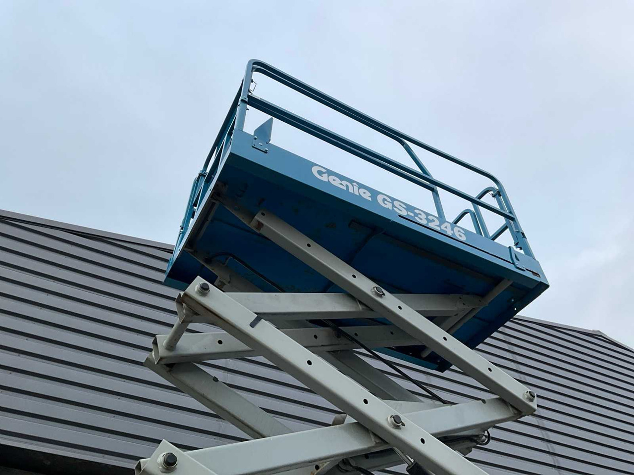 Aerial platform 2006 GENIE GS-3246 AERIAL PLATFORM: picture 7