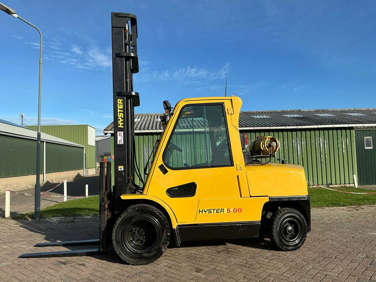 2006 HYSTER H5.00XM FORKLIFT - Forklift: picture 2 2006 HYSTER H5.00XM FORKLIFT - Forklift: picture 2