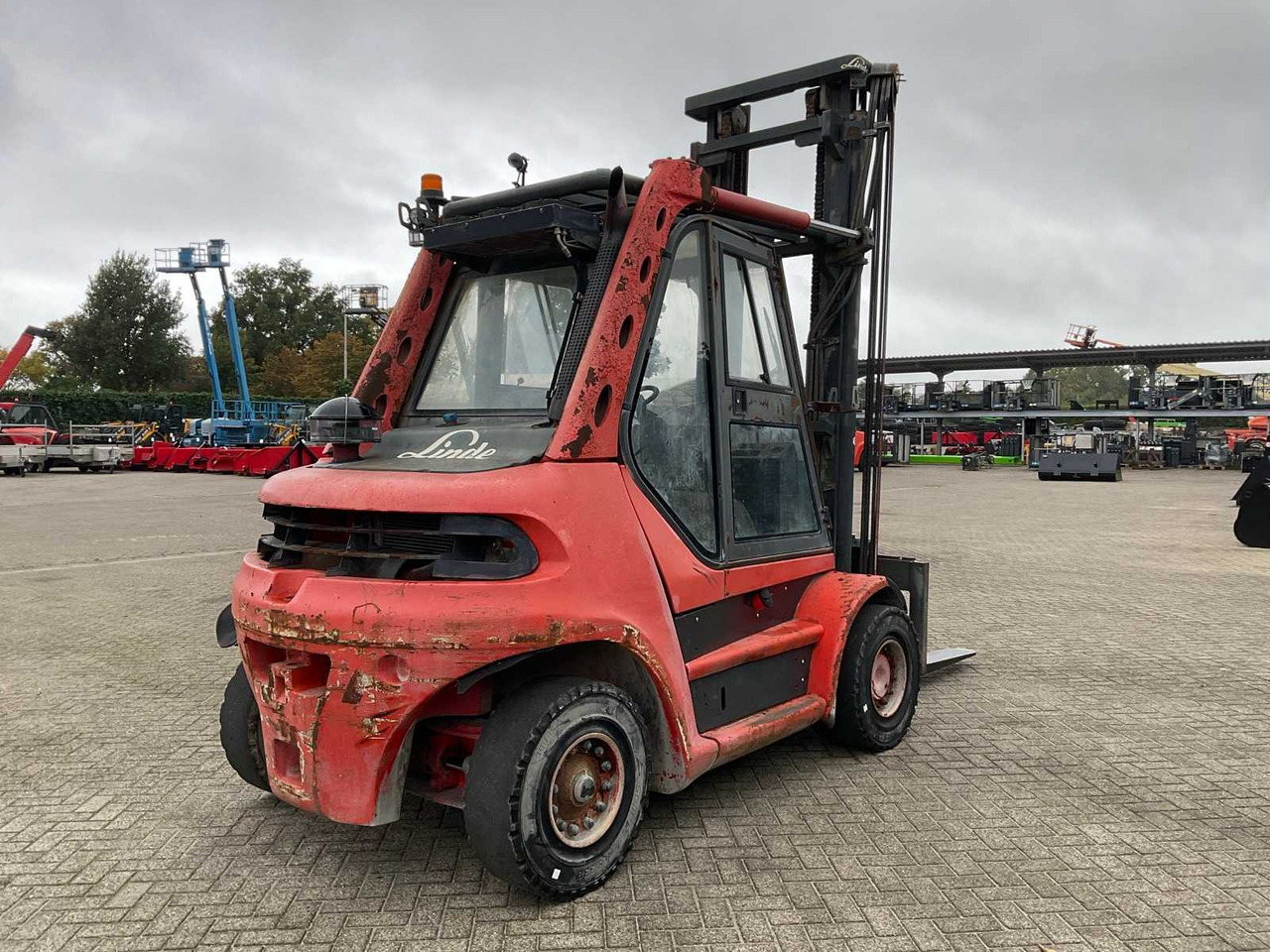 2006 LINDE H70D-03 FORKLIFT - Forklift: picture 3 2006 LINDE H70D-03 FORKLIFT - Forklift: picture 3