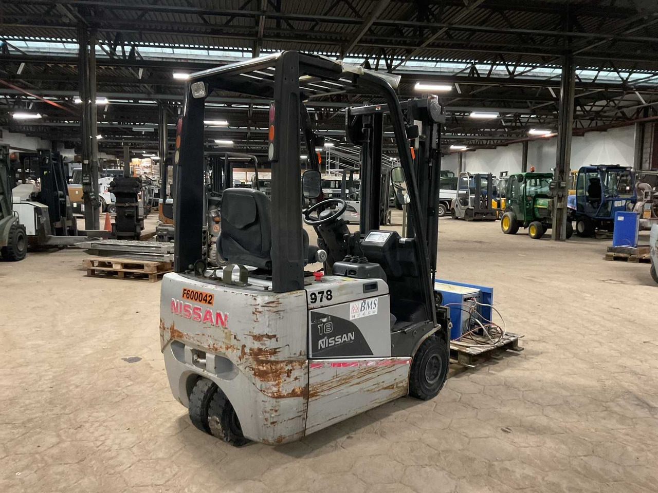 2006 NISSAN 1N1L180 FORKLIFT - Forklift: picture 3 2006 NISSAN 1N1L180 FORKLIFT - Forklift: picture 3
