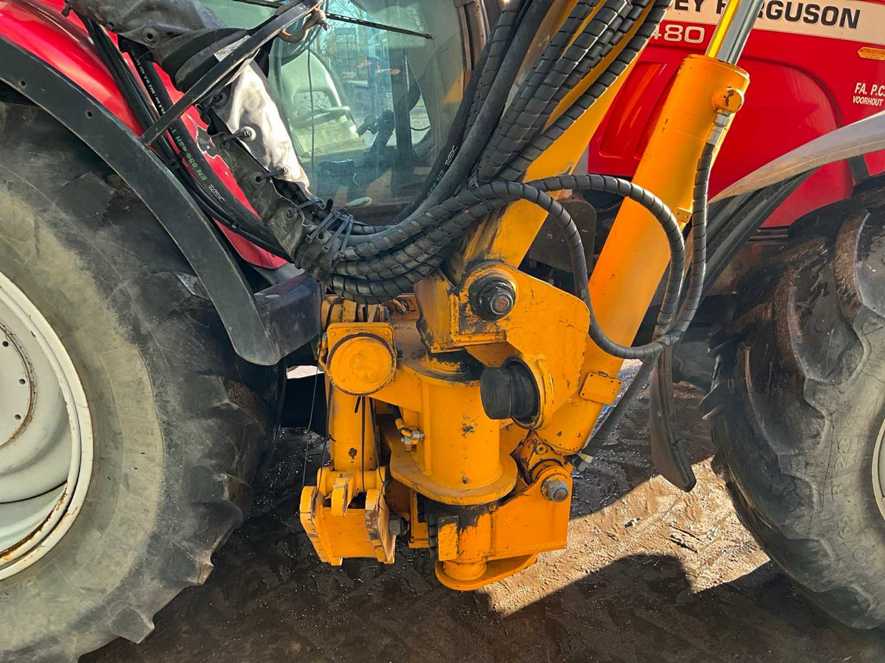 Farm tractor 2007 MASSEY FERGUSON 6480 FOUR WHEEL DRIVE FARM TRACTOR: picture 12 Farm tractor 2007 MASSEY FERGUSON 6480 FOUR WHEEL DRIVE FARM TRACTOR: picture 12