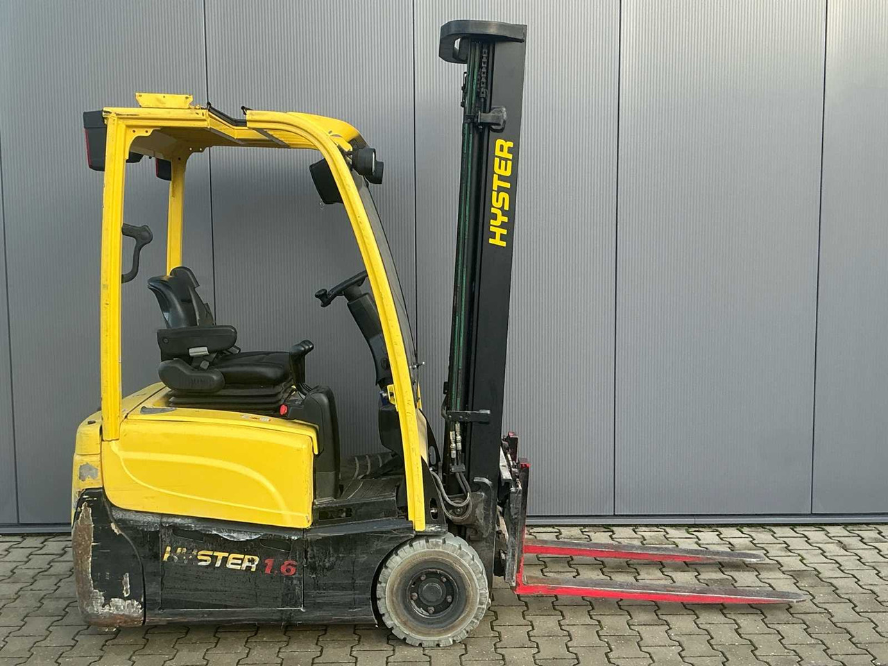2012 HYSTER J1.6XNT SWB FORKLIFT - Forklift: picture 2 2012 HYSTER J1.6XNT SWB FORKLIFT - Forklift: picture 2