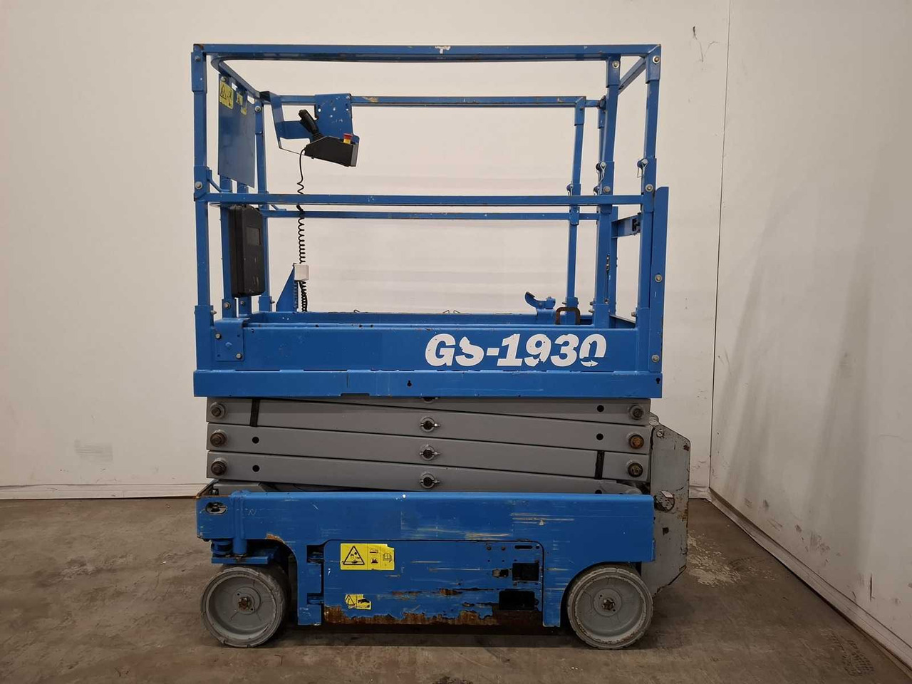 2013 GENIE GS1930 AERIAL PLATFORM - Aerial platform: picture 3 2013 GENIE GS1930 AERIAL PLATFORM - Aerial platform: picture 3
