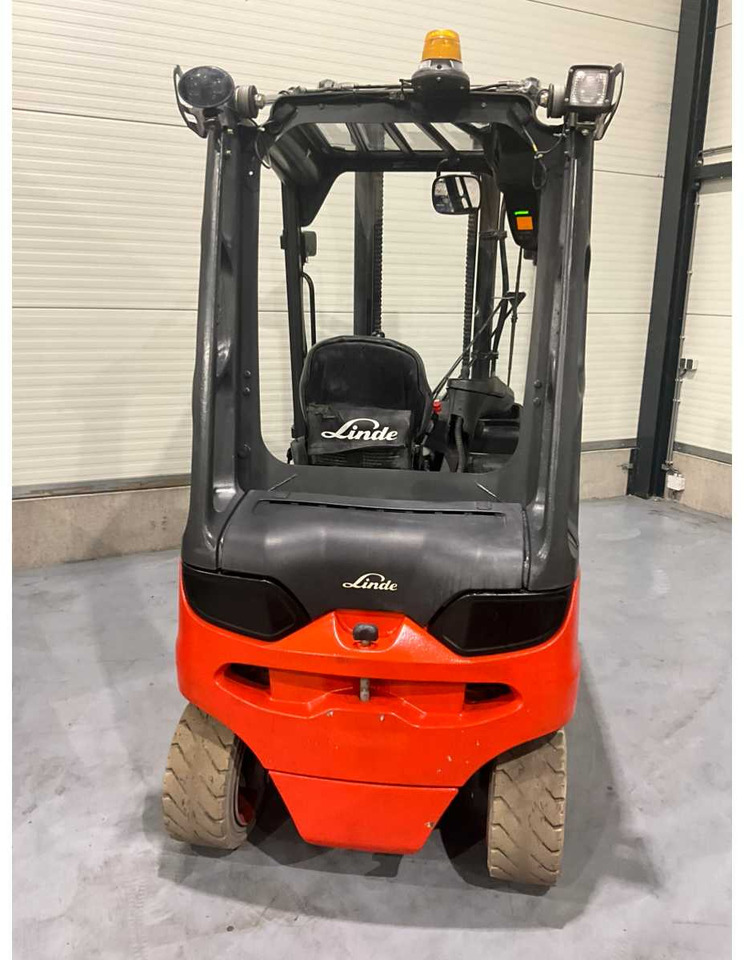 2016 LINDE E25-01 2500KG FORKLIFT - Forklift: picture 4 2016 LINDE E25-01 2500KG FORKLIFT - Forklift: picture 4