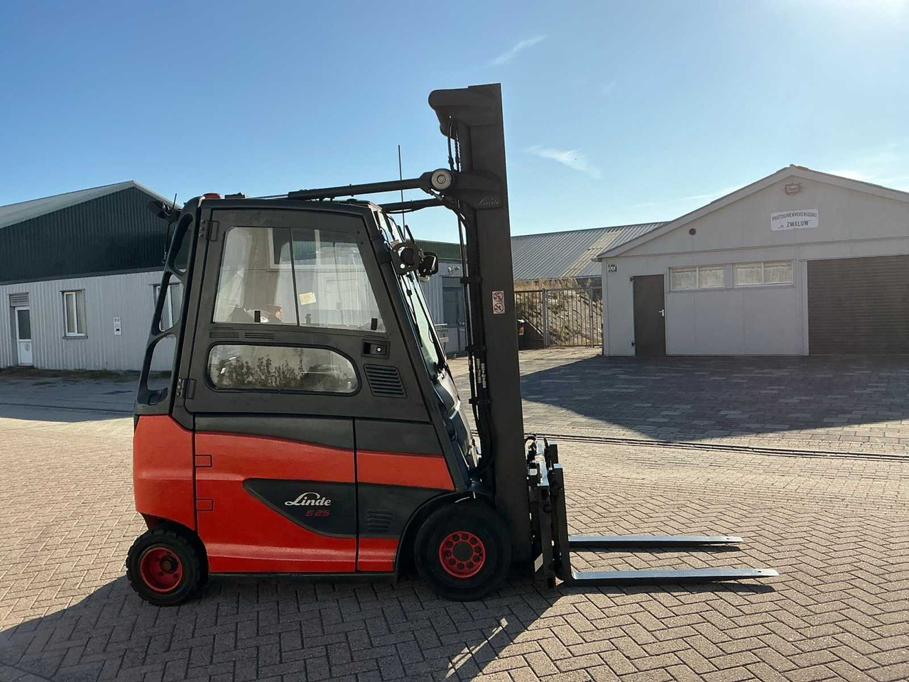 Forklift 2017 LINDE E25PH-01/600 FORKLIFT: picture 6