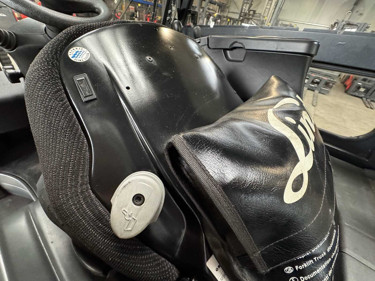 Forklift 2018 SERVICE + UVV 08/2026 LINDE E25 EVO KLIMA 3.+4.: picture 17