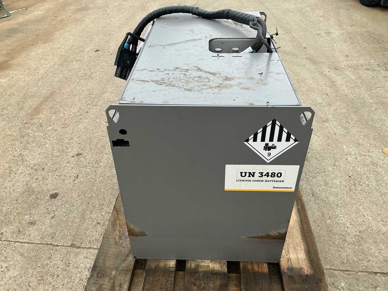 2019 JUNGHEINRICH 48V LIB 360 SB FORKLIFT BATTERY - Forklift: picture 3 2019 JUNGHEINRICH 48V LIB 360 SB FORKLIFT BATTERY - Forklift: picture 3