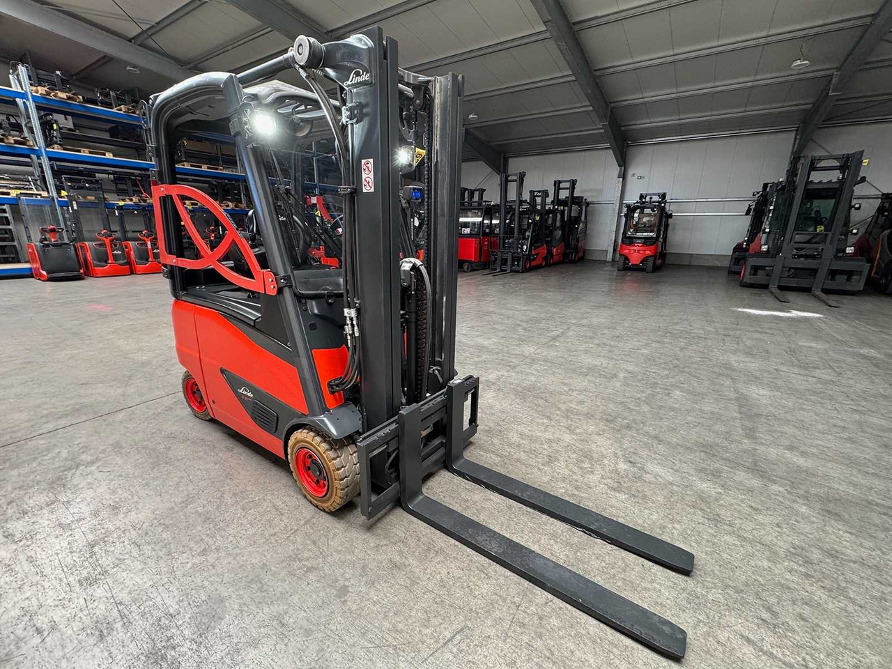 2020 SERVICE+UVV 07/2026 LINDE E16PH TRIPLEX 462CM ELECTRIC FORKLIFT 5,194 HOURS - Forklift: picture 2 2020 SERVICE+UVV 07/2026 LINDE E16PH TRIPLEX 462CM ELECTRIC FORKLIFT 5,194 HOURS - Forklift: picture 2