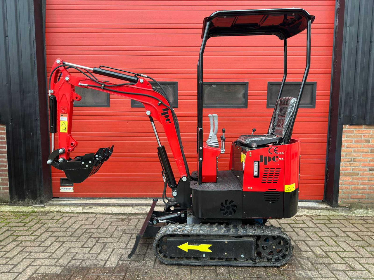 2024 JPC HT12 RED MINI EXCAVATOR - Mini excavator: picture 1 2024 JPC HT12 RED MINI EXCAVATOR - Mini excavator: picture 1