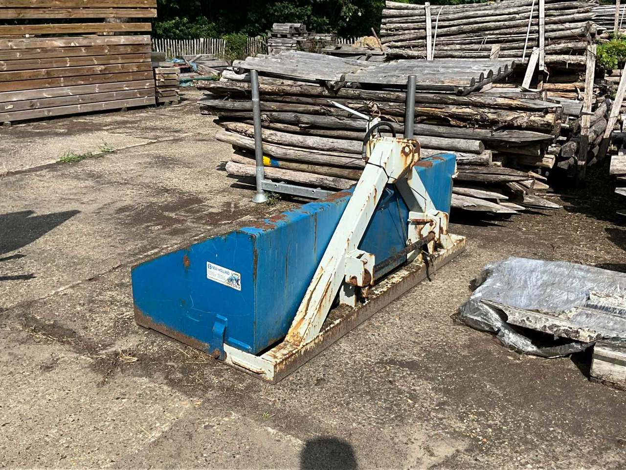 3-point carrying box tractor - Forestry trailer: picture 1 3-point carrying box tractor - Forestry trailer: picture 1