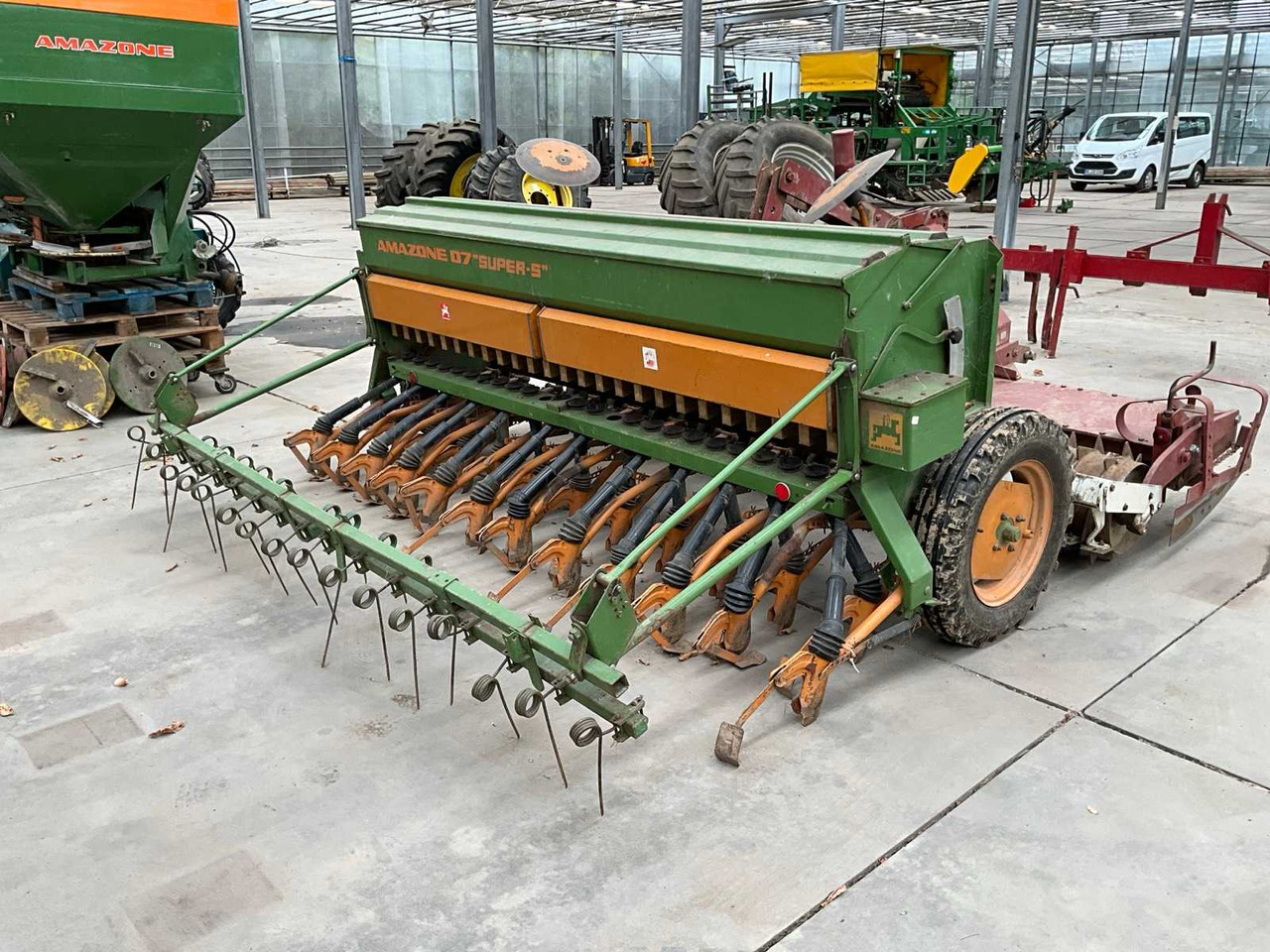 Amazone HR300/D7 - Sowing equipment: picture 3 Amazone HR300/D7 - Sowing equipment: picture 3