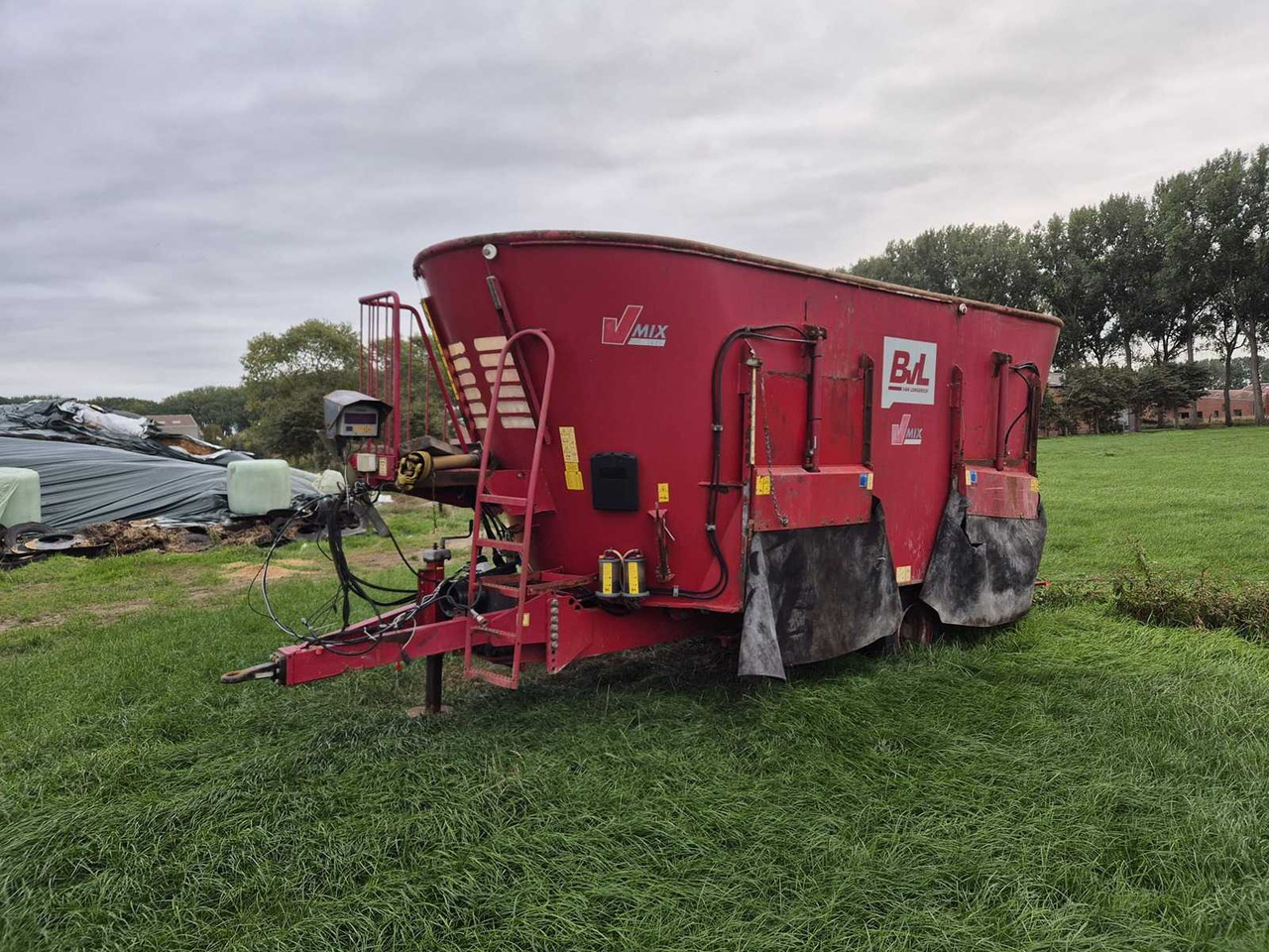 BVL V-Mix24 S2 - Forage mixer wagon: picture 1 BVL V-Mix24 S2 - Forage mixer wagon: picture 1