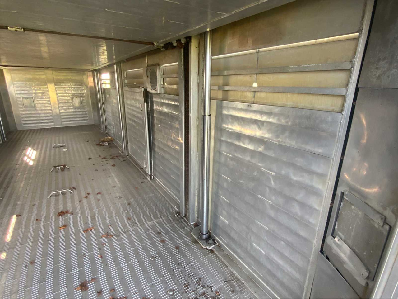 Livestock trailer Berdex AV.1018: picture 26