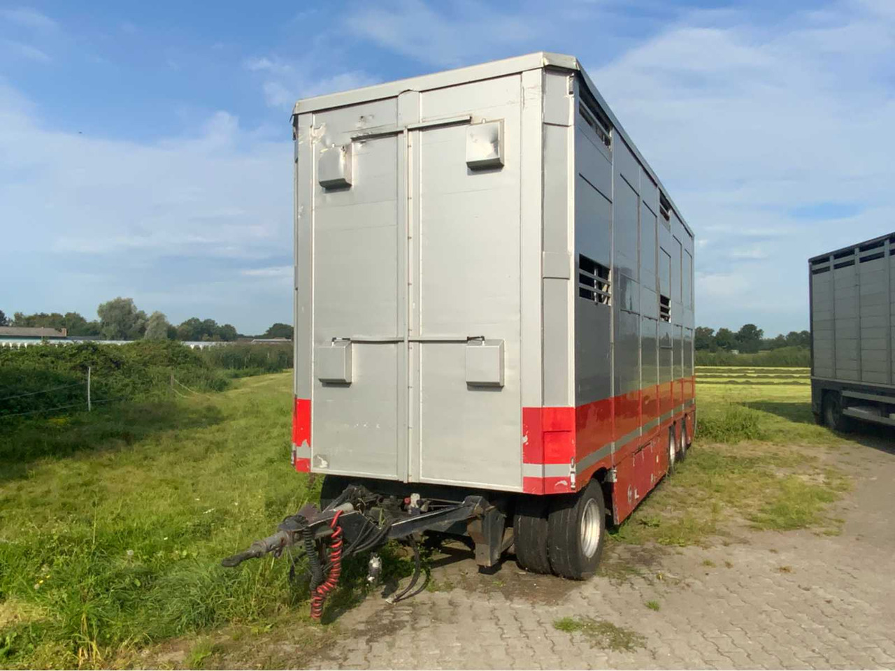 Livestock trailer Berdex AV.1018: picture 11